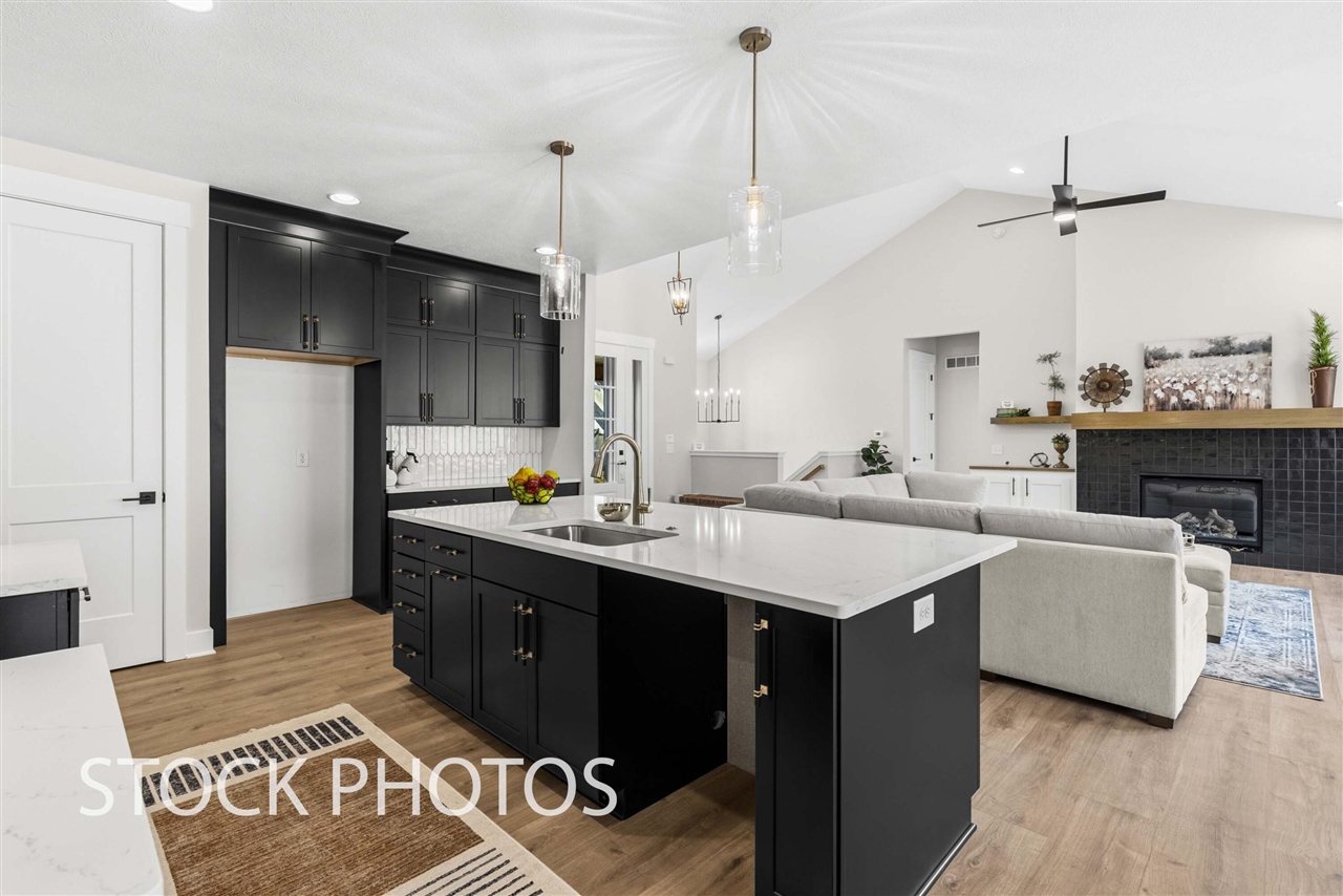 8137 W Pq Avenue, Kalamazoo, MI, 49009-9717