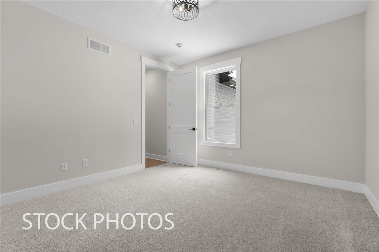 8137 W Pq Avenue, Kalamazoo, MI, 49009-9717