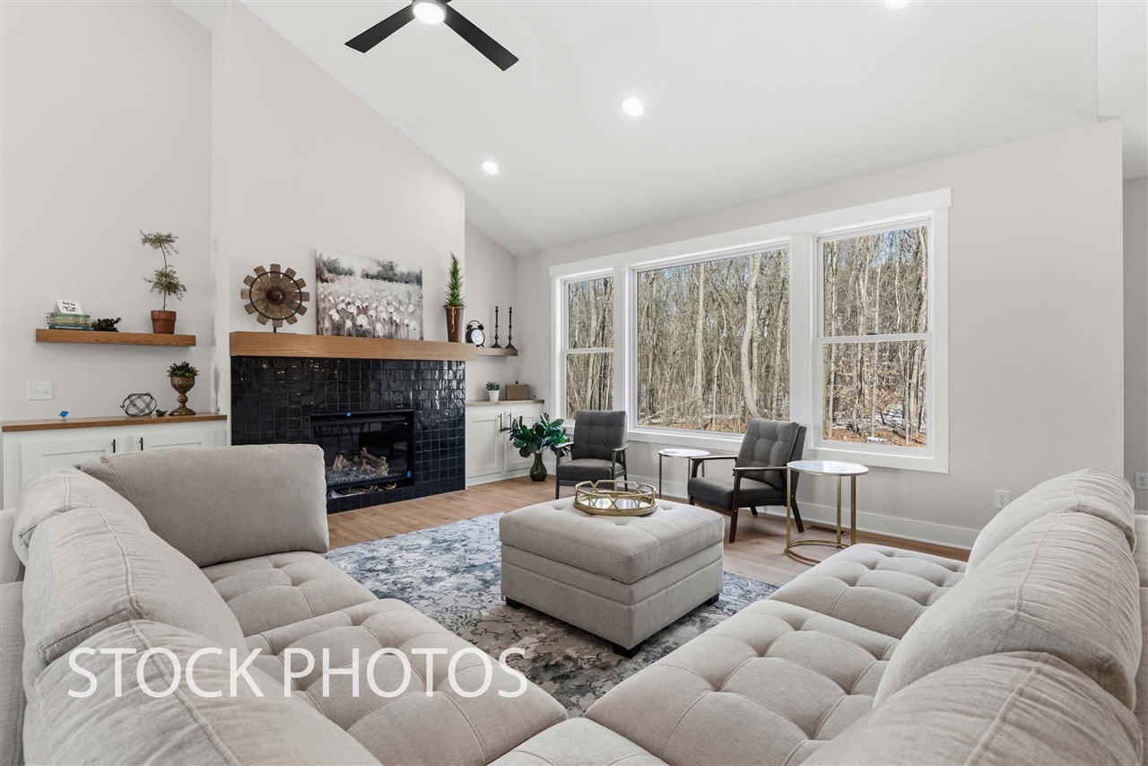 8137 W Pq Avenue, Kalamazoo, MI, 49009-9717