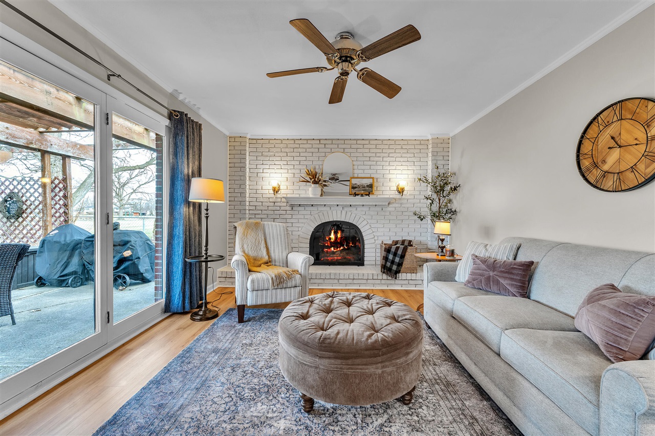 7533 Hillsboro Drive, Canton, MI, 48187-2205