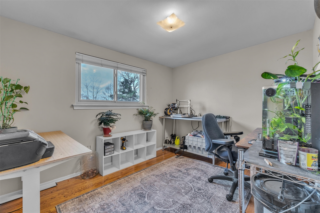 7533 Hillsboro Drive, Canton, MI, 48187-2205