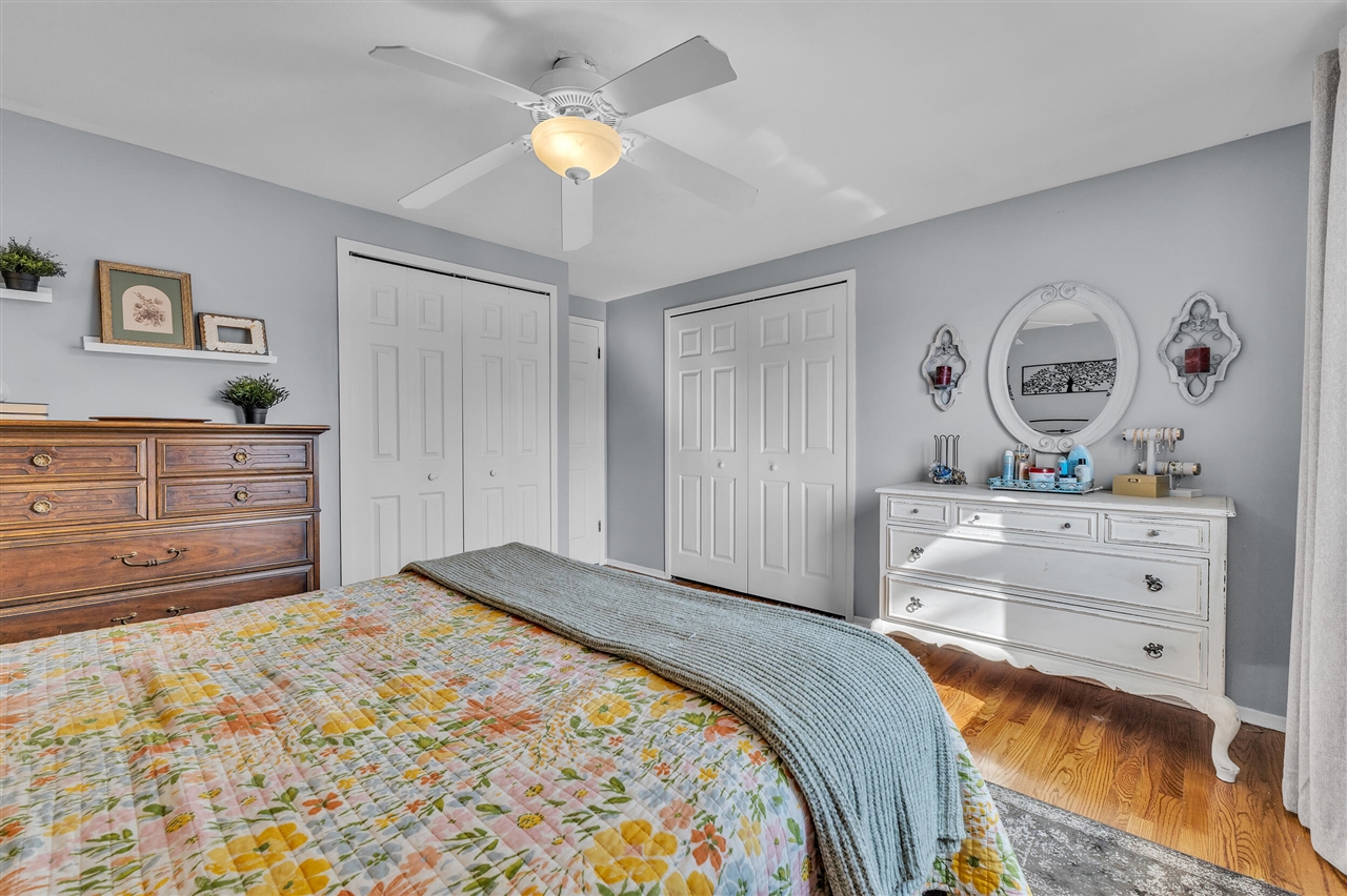 7533 Hillsboro Drive, Canton, MI, 48187-2205