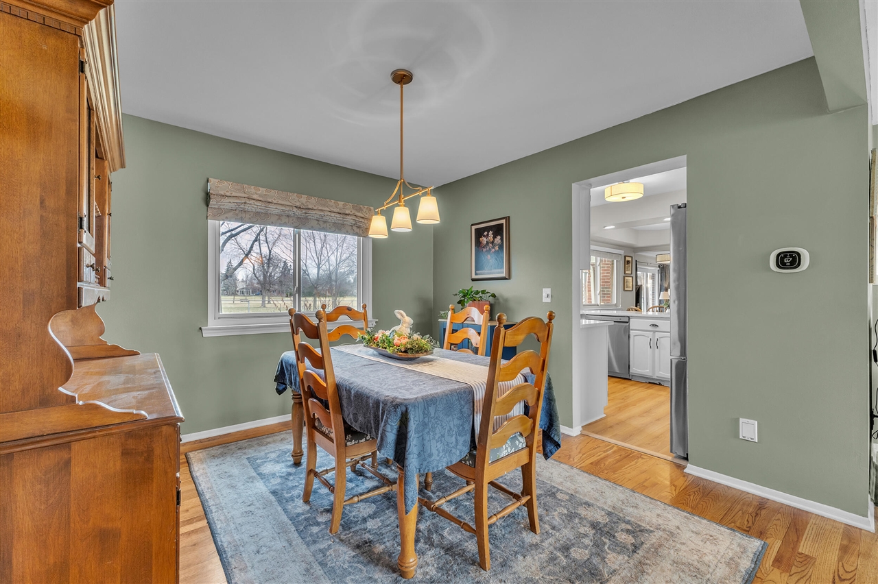 7533 Hillsboro Drive, Canton, MI, 48187-2205