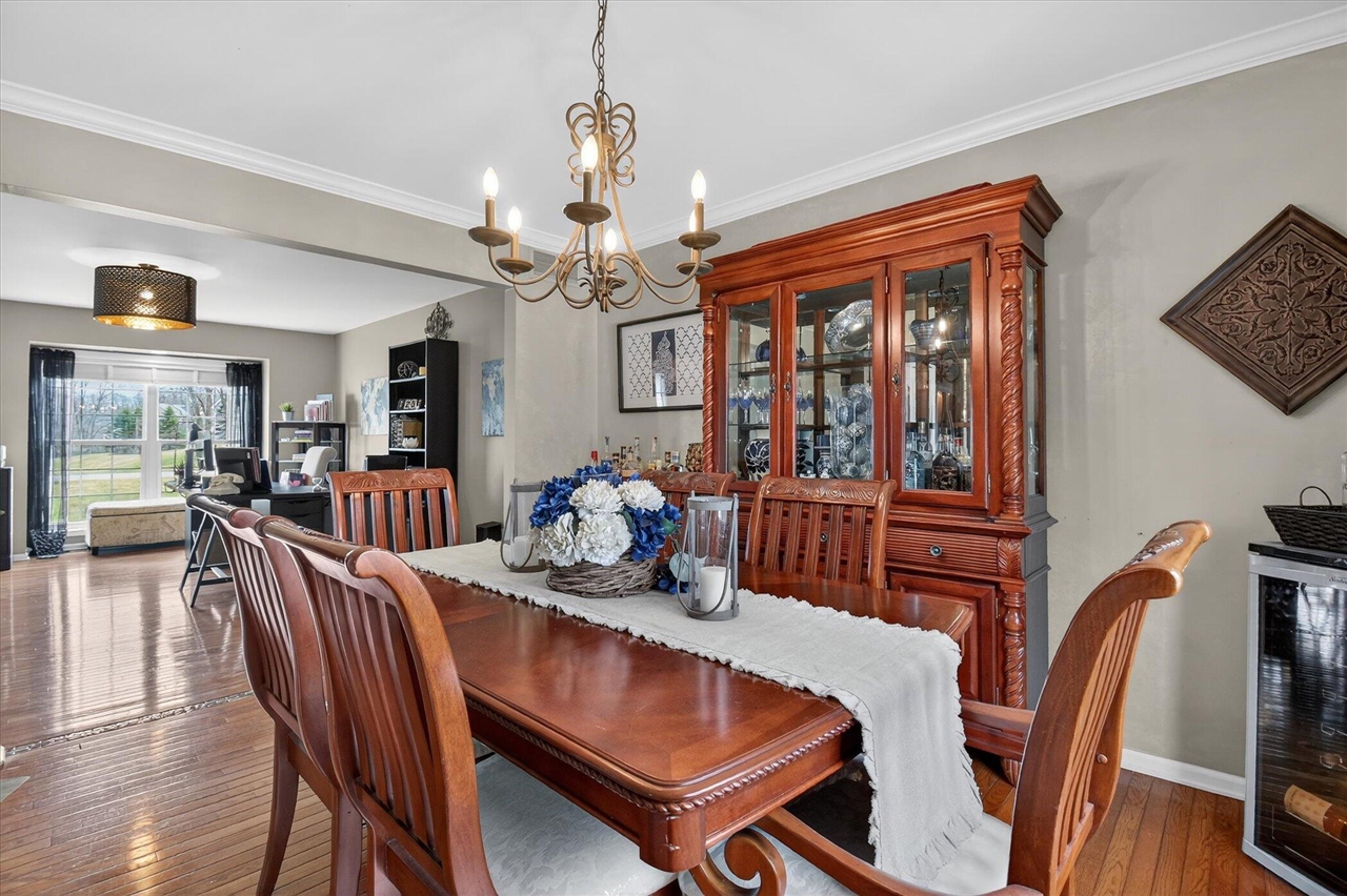 7233 N Lake Orchard Drive, Gregory, MI, 48137-9768