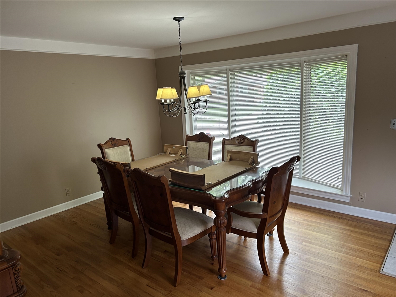 1354 Catalpa Drive, Rochester, MI, 48307-1502