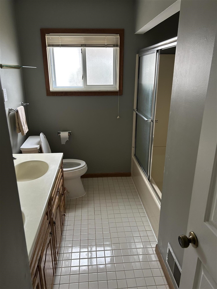 1354 Catalpa Drive, Rochester, MI, 48307-1502