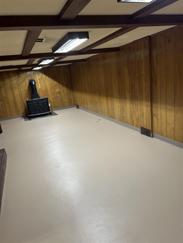 1354 Catalpa Drive, Rochester, MI, 48307-1502