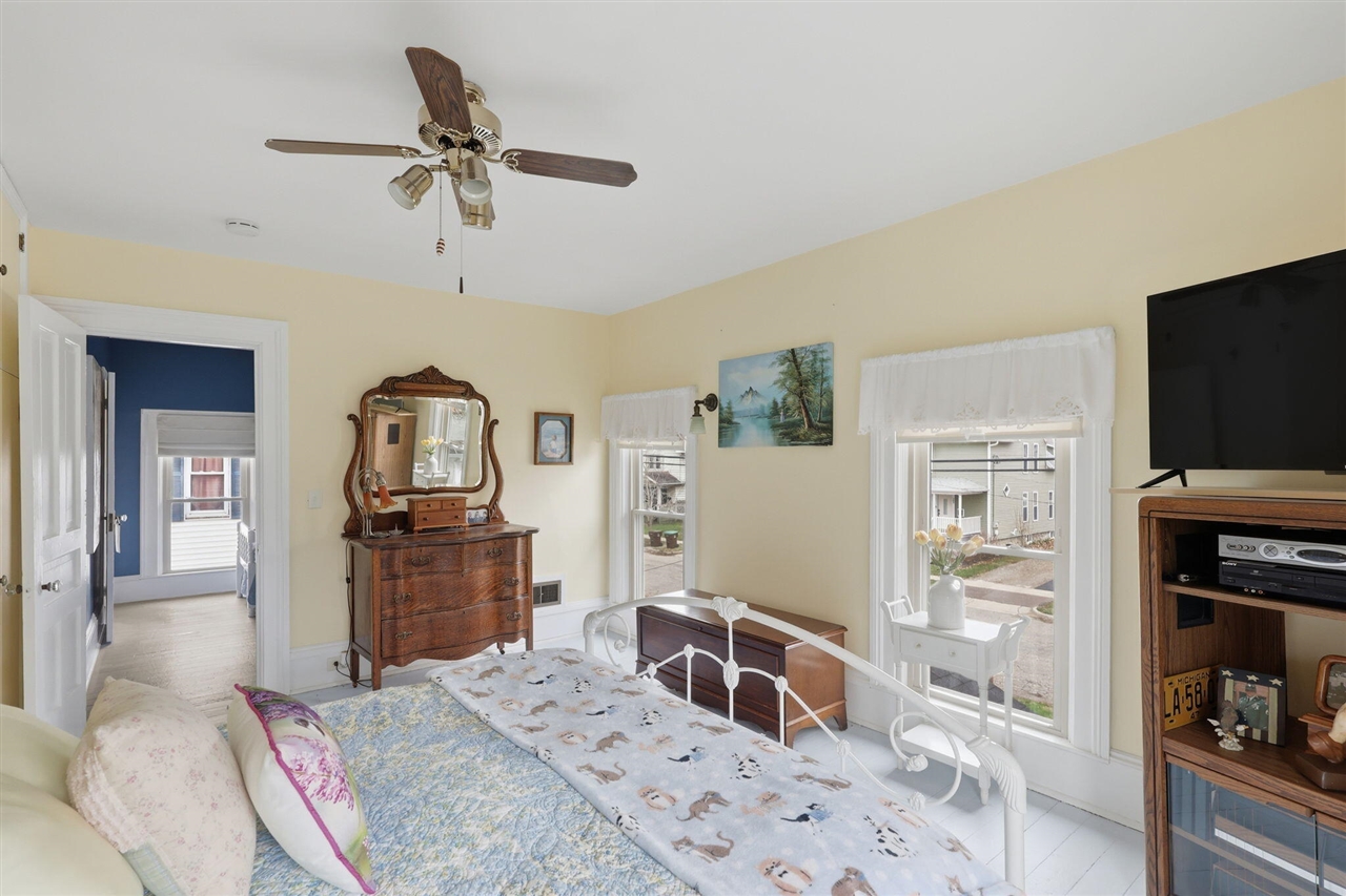 312 Perry Street, Albion, MI, 49224