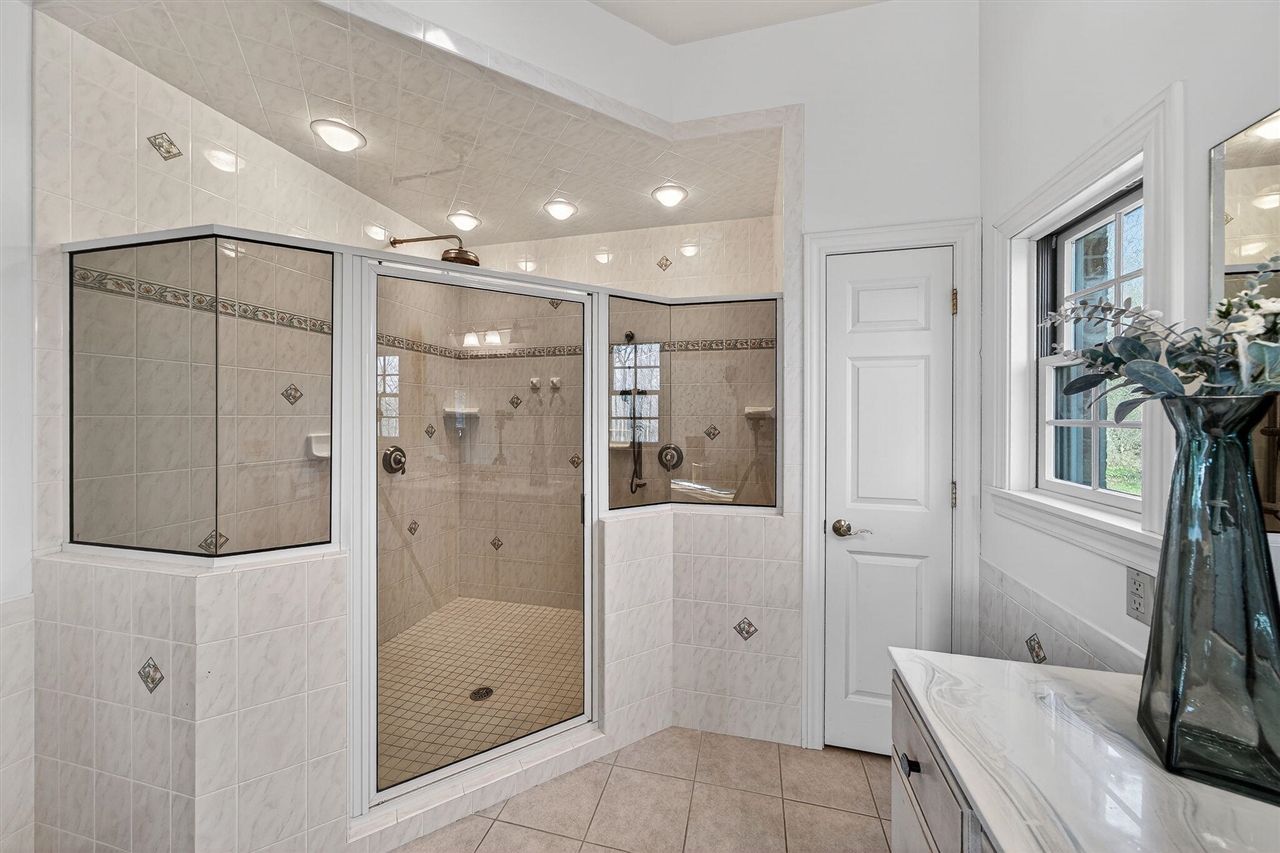 2065 W River Road, Niles, MI, 49120