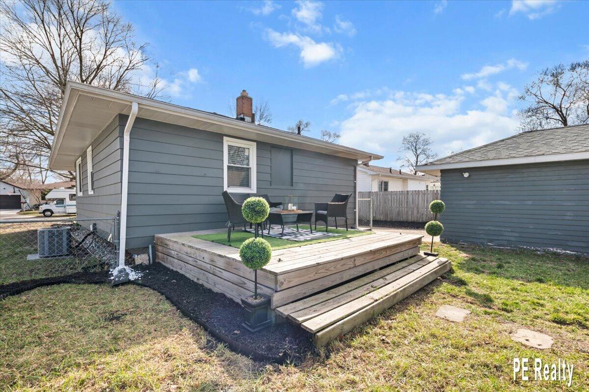 307 43rd Street, Grand Rapids, MI, 49548-3025