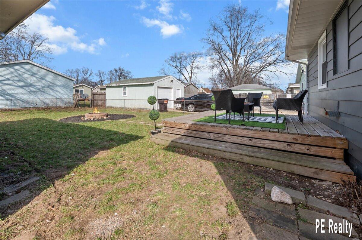 307 43rd Street, Grand Rapids, MI, 49548-3025