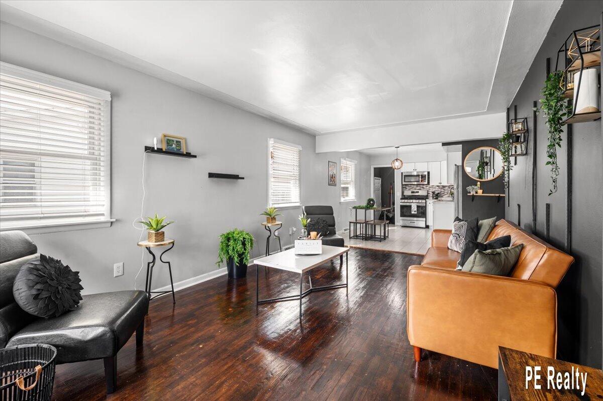 307 43rd Street, Grand Rapids, MI, 49548-3025