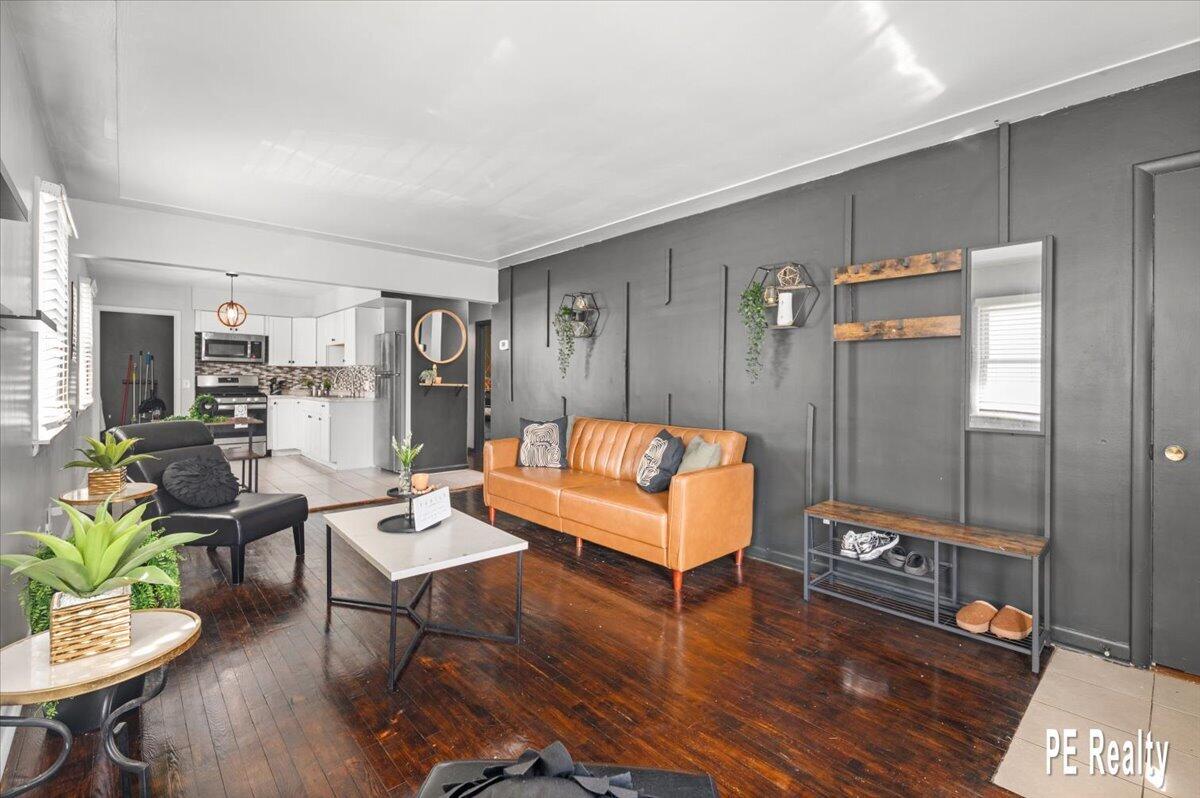 307 43rd Street, Grand Rapids, MI, 49548-3025