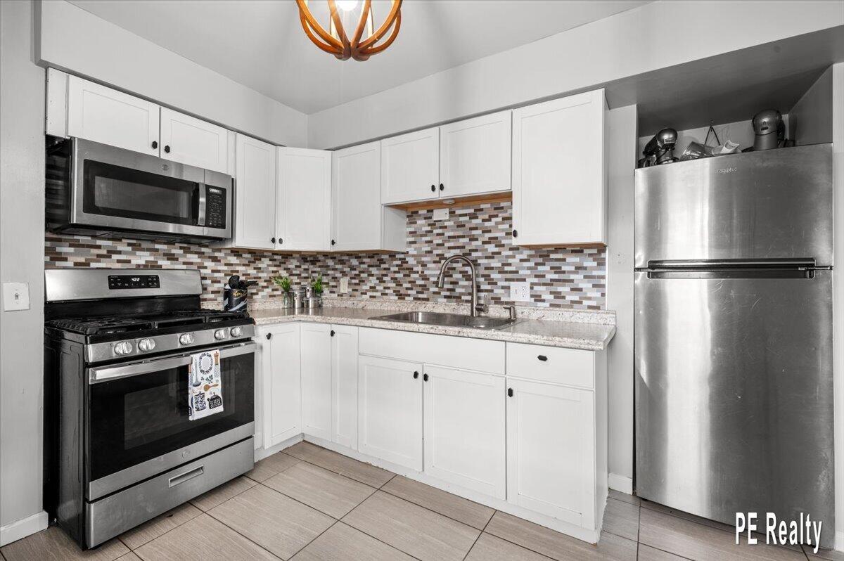 307 43rd Street, Grand Rapids, MI, 49548-3025