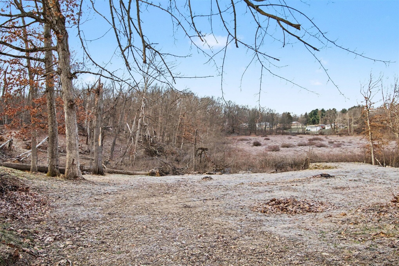 256 St Marys Lake, Battle Creek, MI, 49017-9710