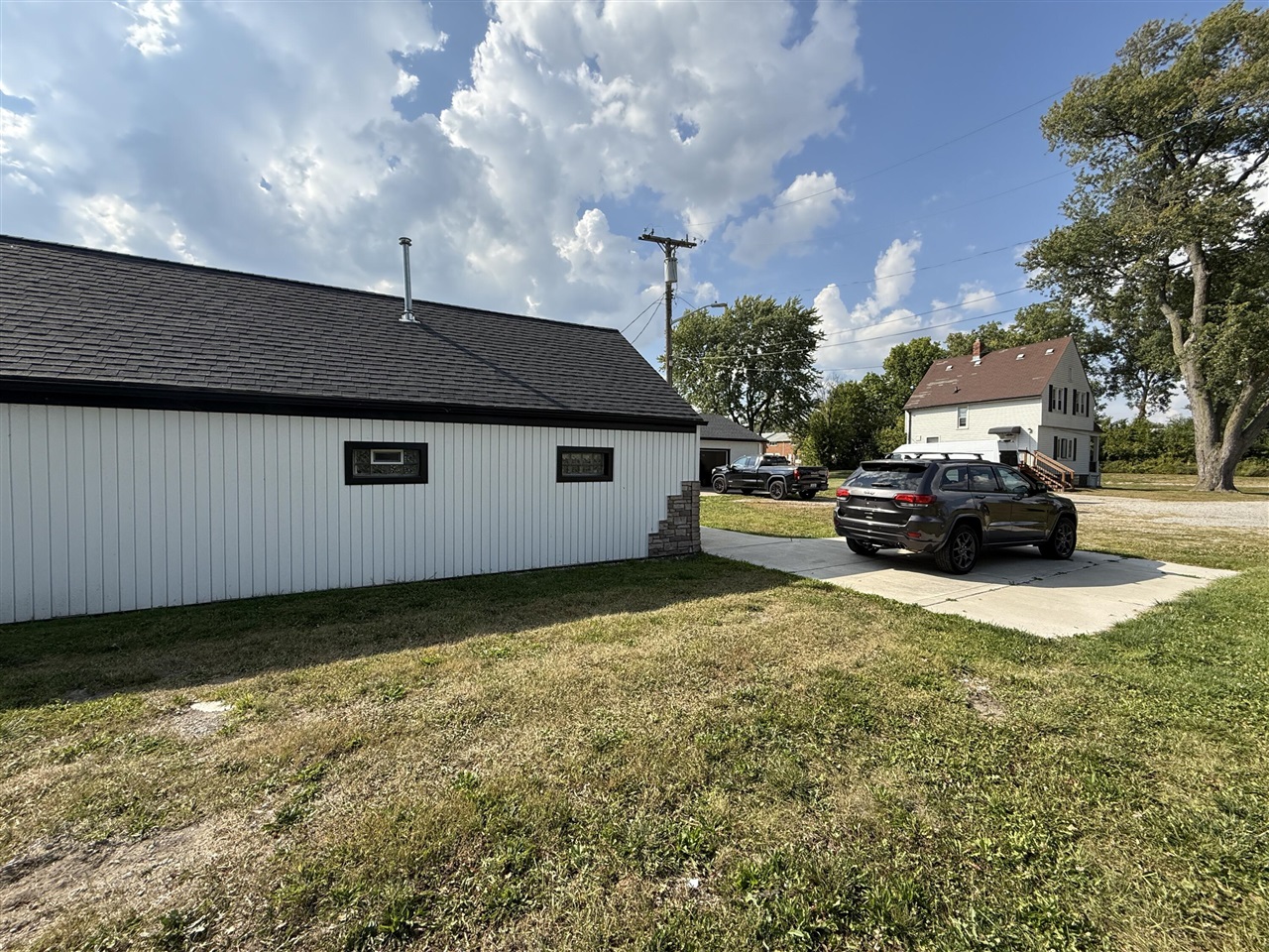 23880 Shook Road, Clinton Township, MI, 48035-3230