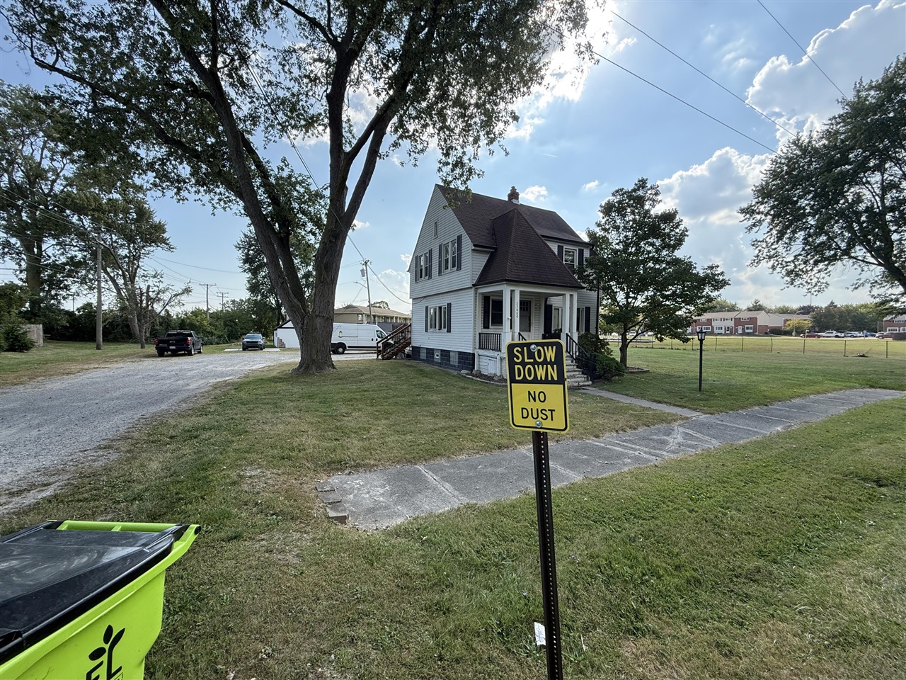 23880 Shook Road, Clinton Township, MI, 48035-3230