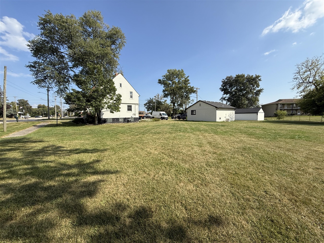 23880 Shook Road, Clinton Township, MI, 48035-3230