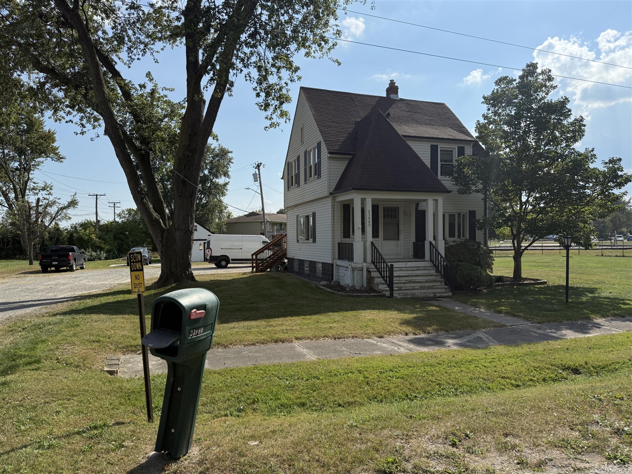 23880 Shook Road, Clinton Township, MI, 48035-3230