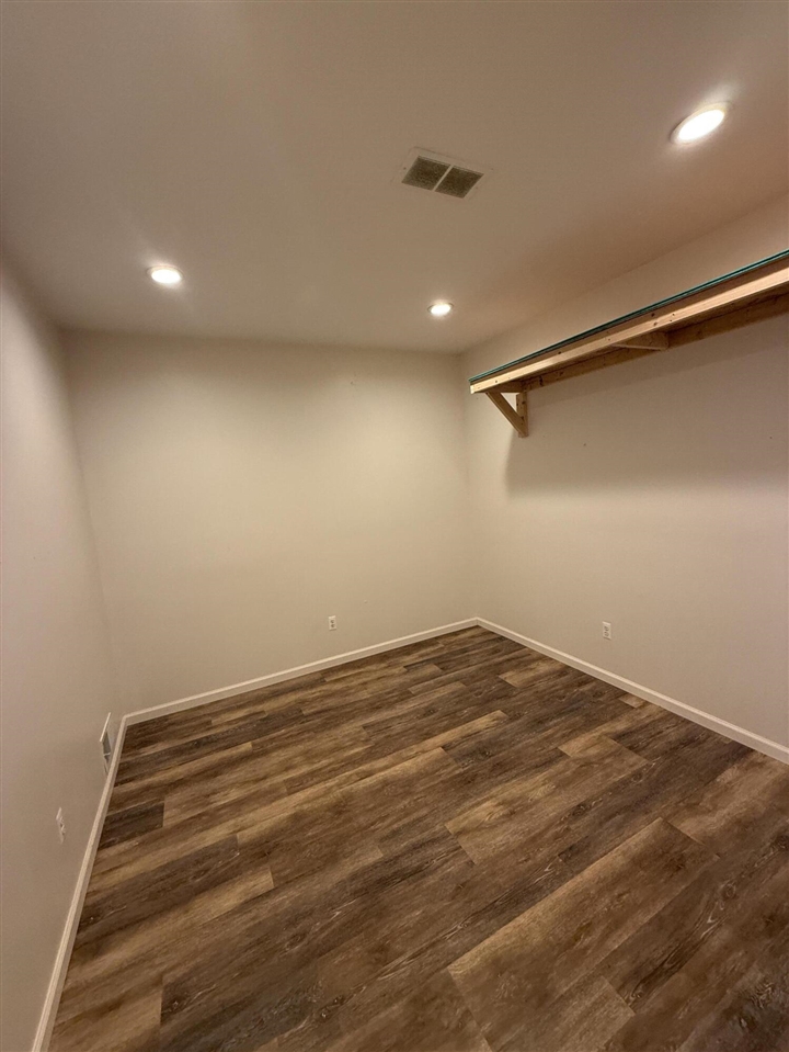 23880 Shook Road, Clinton Township, MI, 48035-3230