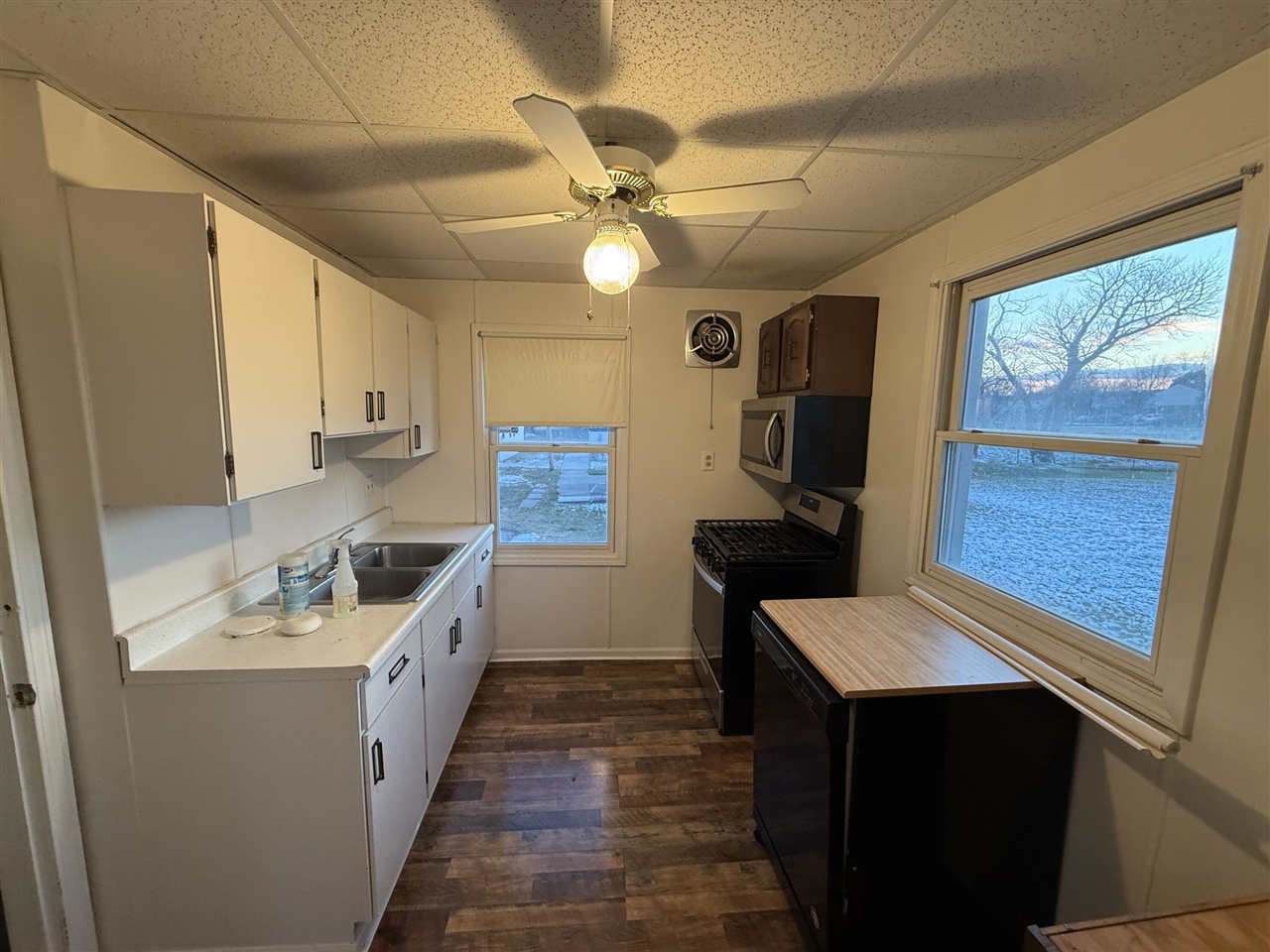 23880 Shook Road, Clinton Township, MI, 48035-3230