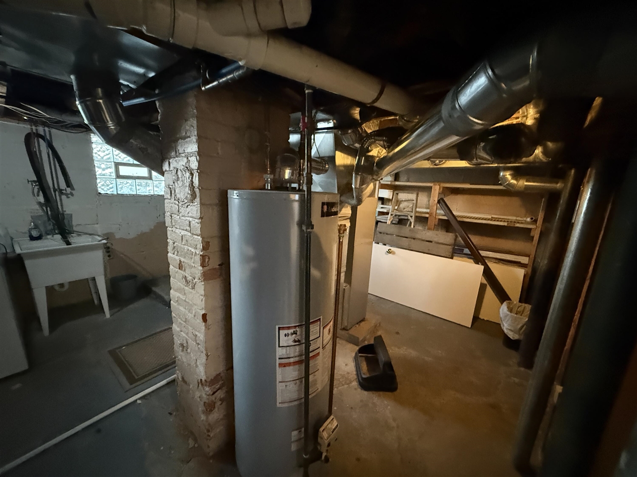 23880 Shook Road, Clinton Township, MI, 48035-3230