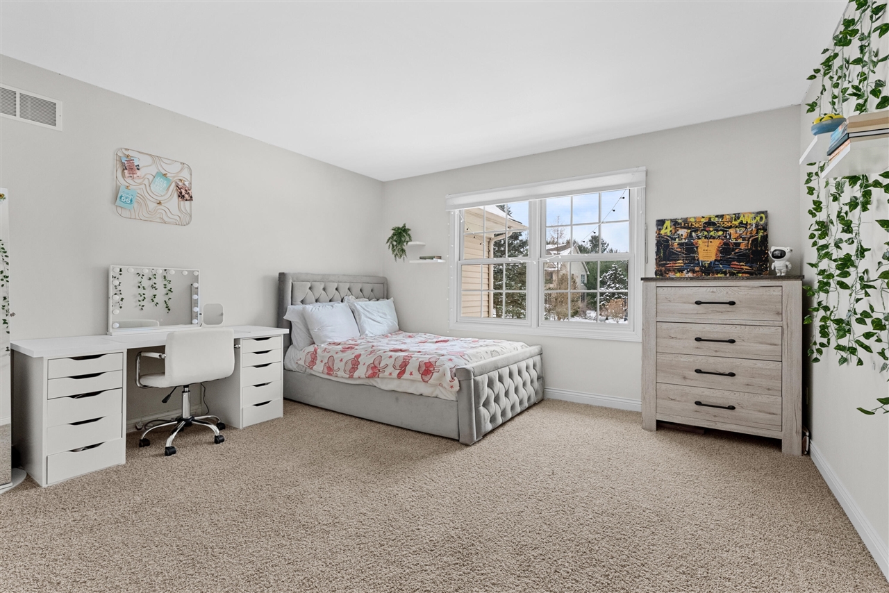 8194 Brandon Circle, Mattawan, MI, 49071