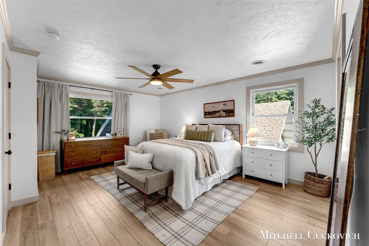 15415 Coalter Avenue, Kent City, MI, 49330-9090