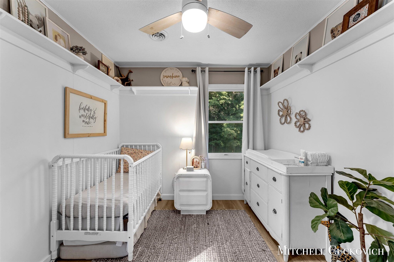 15415 Coalter Avenue, Kent City, MI, 49330-9090