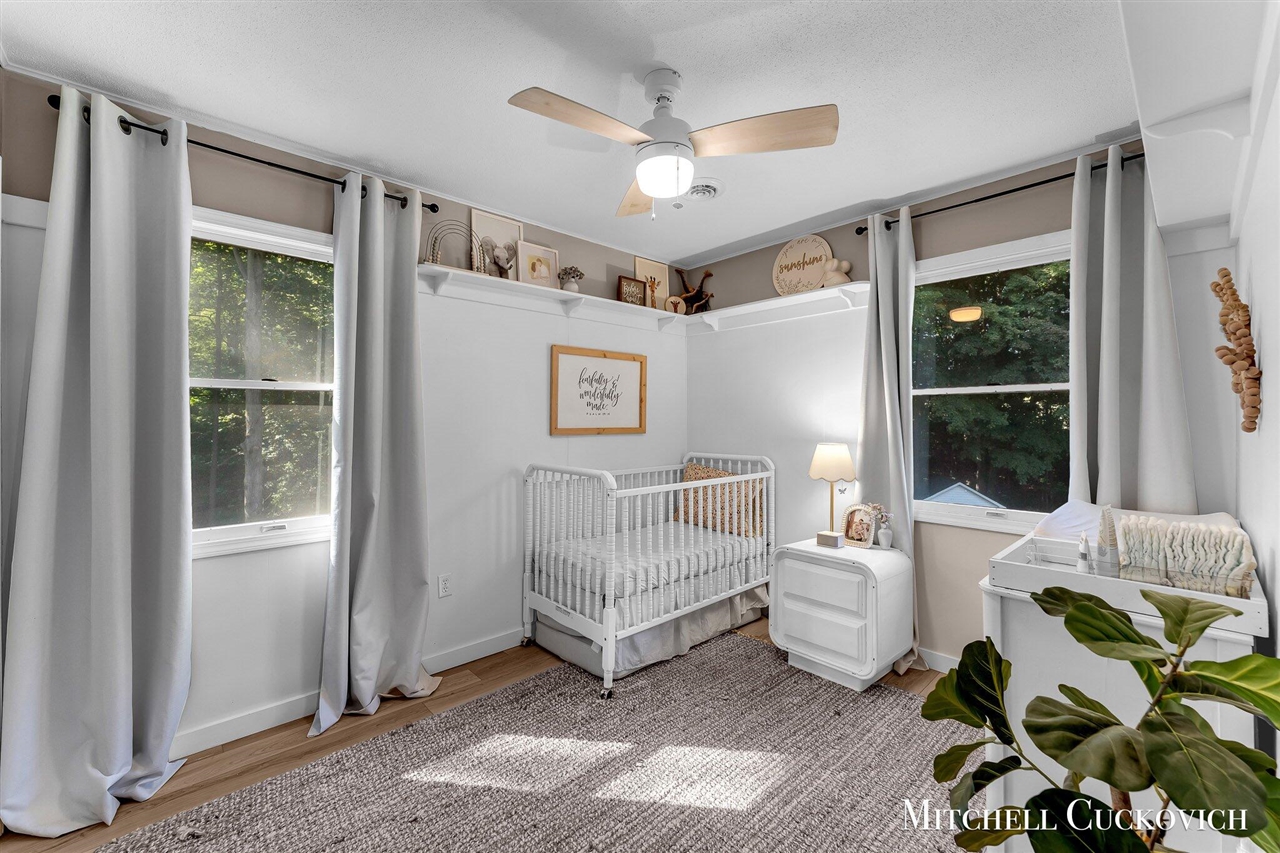 15415 Coalter Avenue, Kent City, MI, 49330-9090