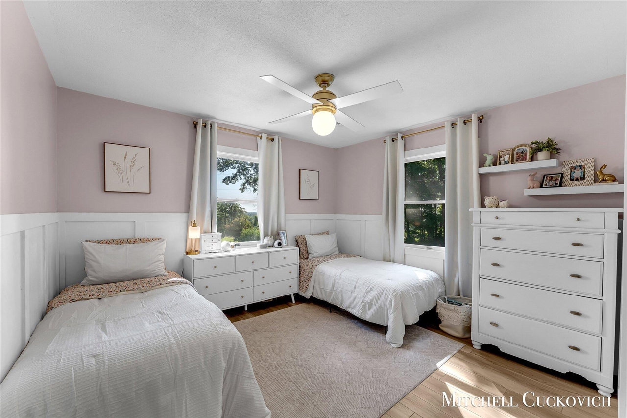 15415 Coalter Avenue, Kent City, MI, 49330-9090