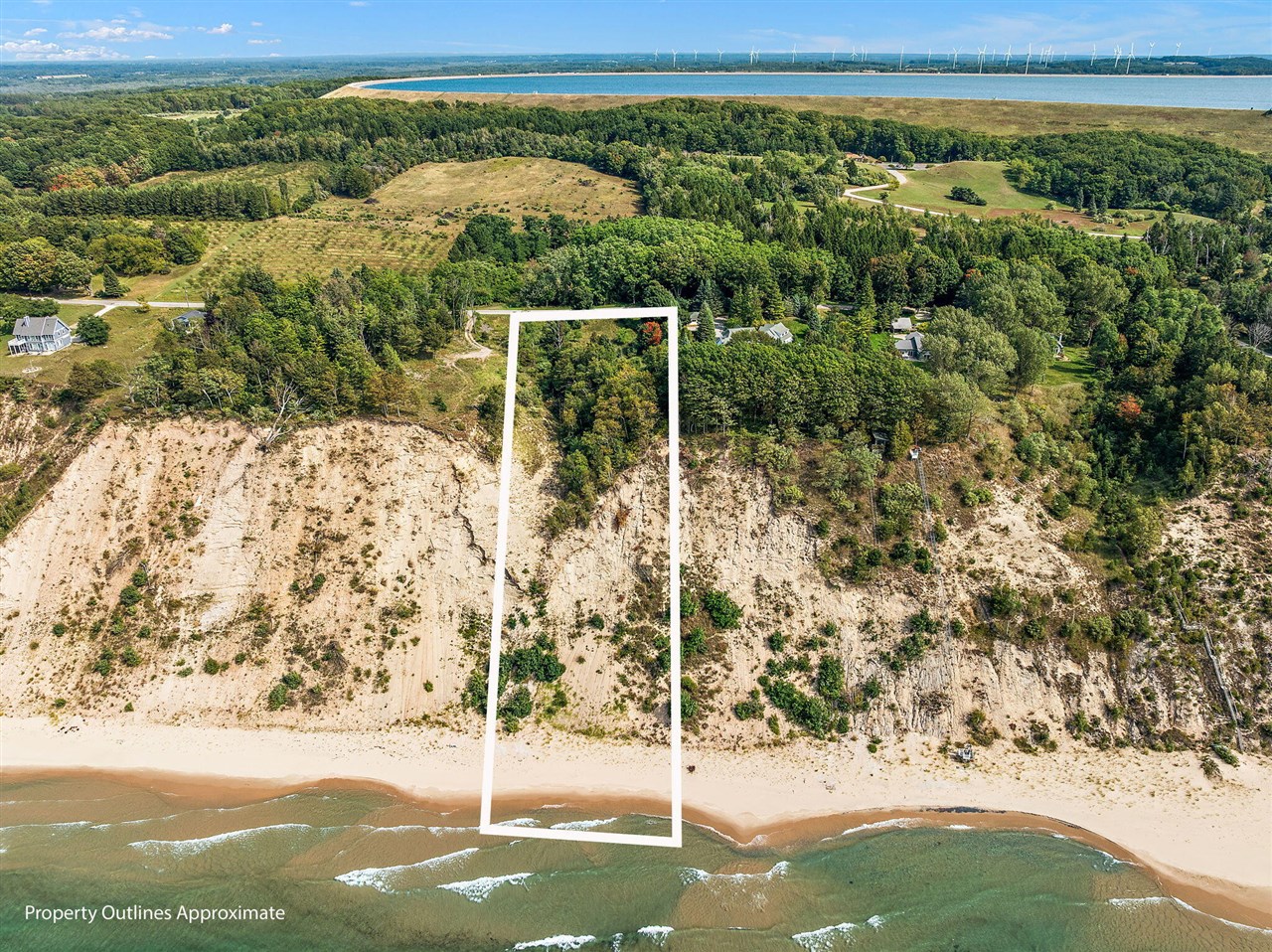 2989 S Lakeshore Drive, Ludington, MI, 49431-9757