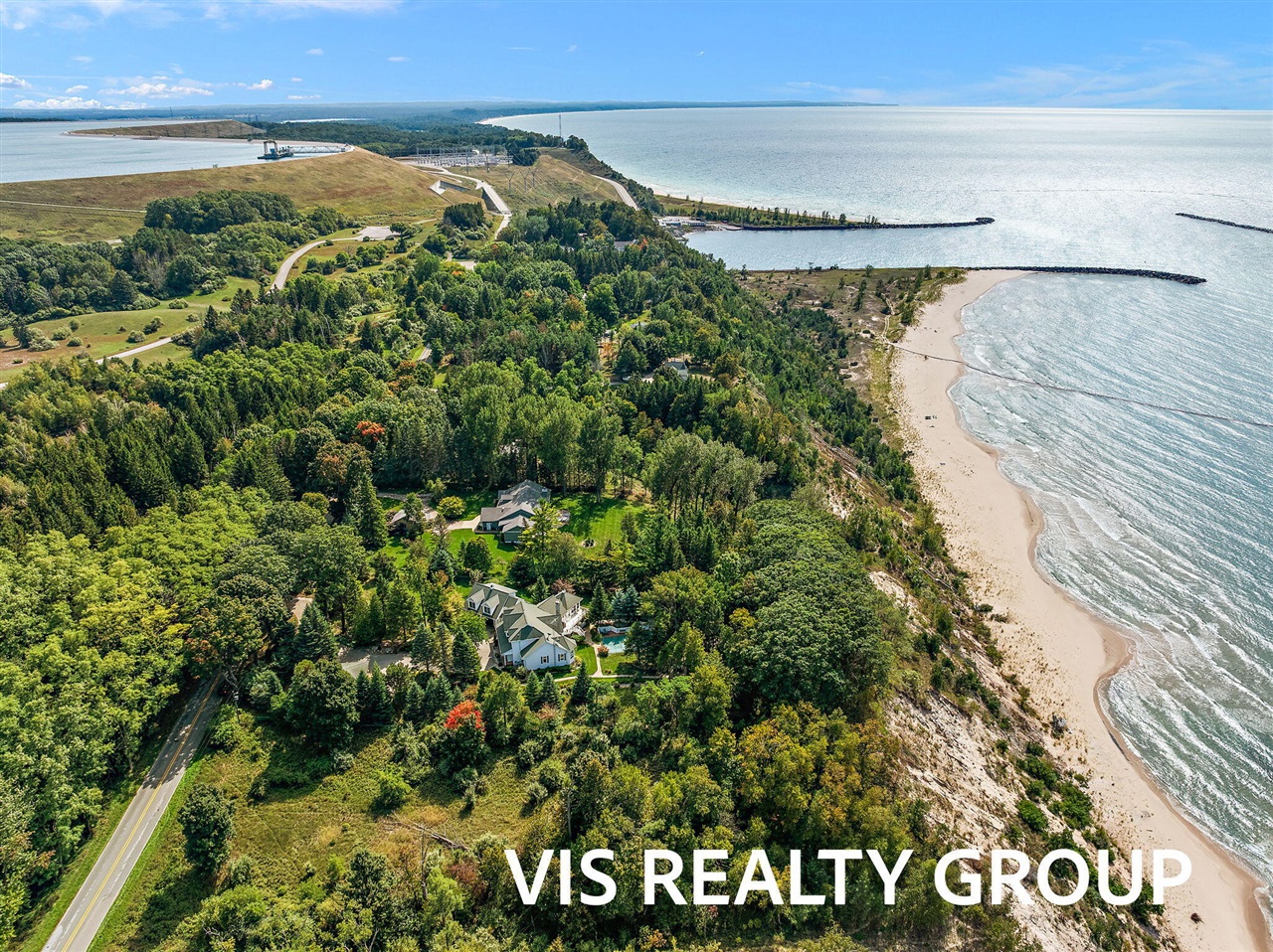 2989 S Lakeshore Drive, Ludington, MI, 49431-9757