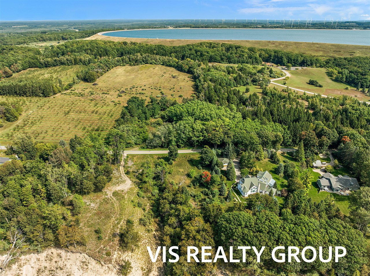 2989 S Lakeshore Drive, Ludington, MI, 49431-9757