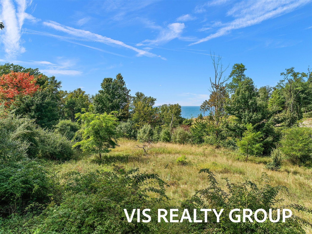 2989 S Lakeshore Drive, Ludington, MI, 49431-9757