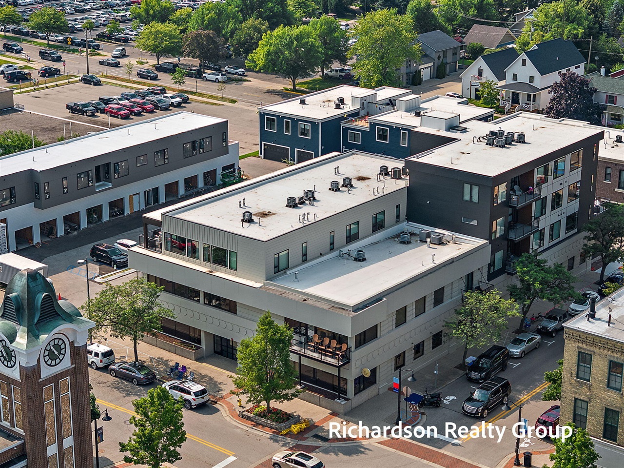 300 Washington Avenue UNIT&nbsp;8, Grand Haven, MI, 49417