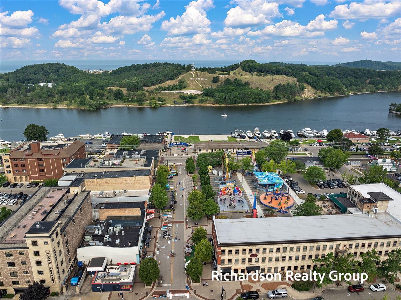 300 Washington Avenue UNIT&nbsp;8, Grand Haven, MI, 49417