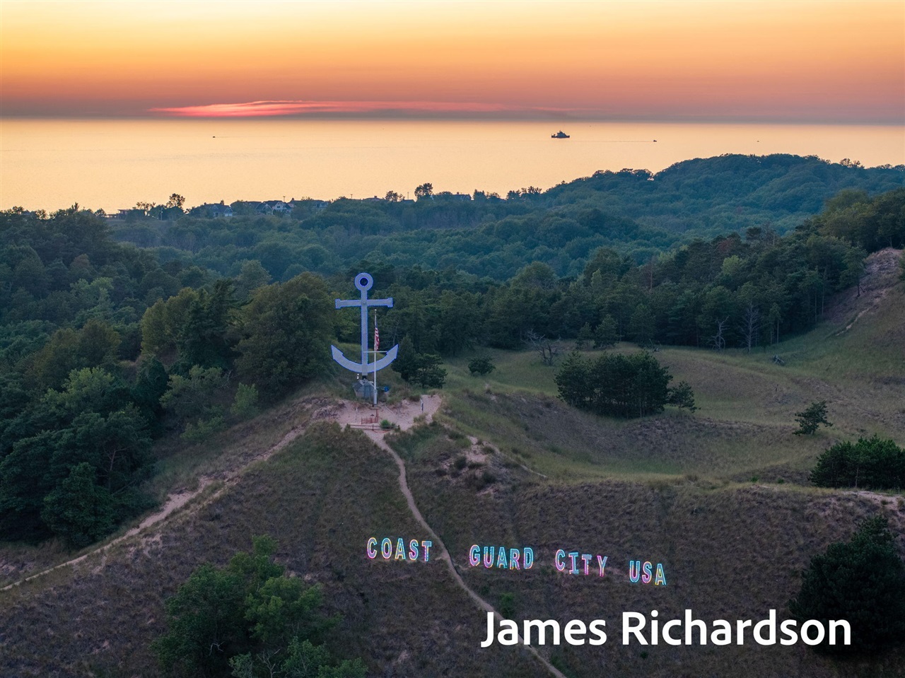 300 Washington Avenue UNIT&nbsp;8, Grand Haven, MI, 49417