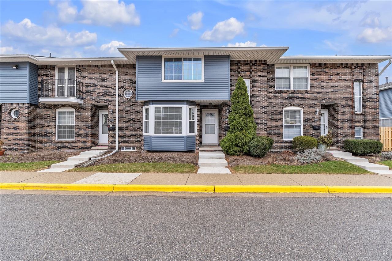 2784 Page Avenue, Ann Arbor, MI, 48104-6914