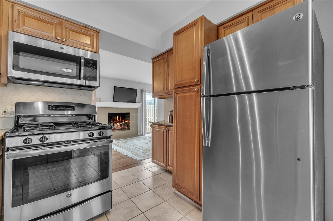 2784 Page Avenue, Ann Arbor, MI, 48104-6914