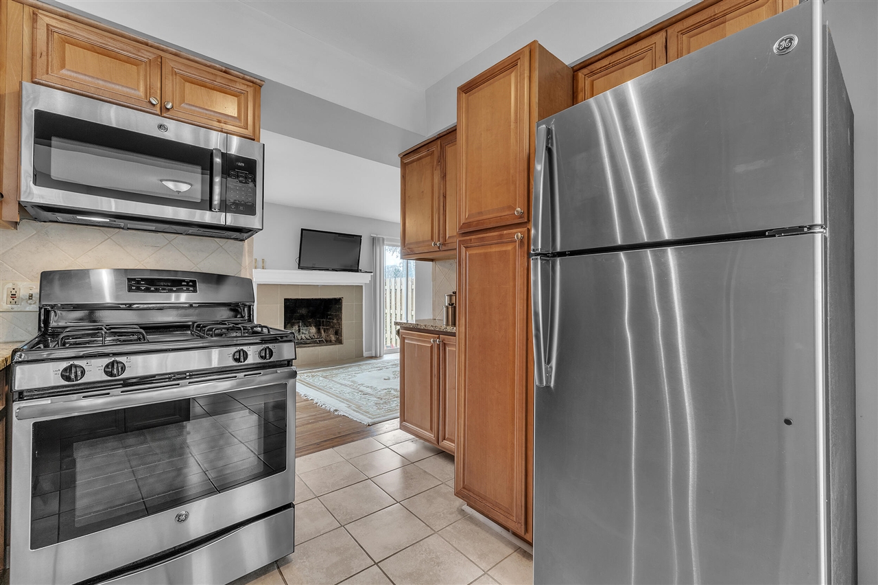 2784 Page Avenue, Ann Arbor, MI, 48104-6914