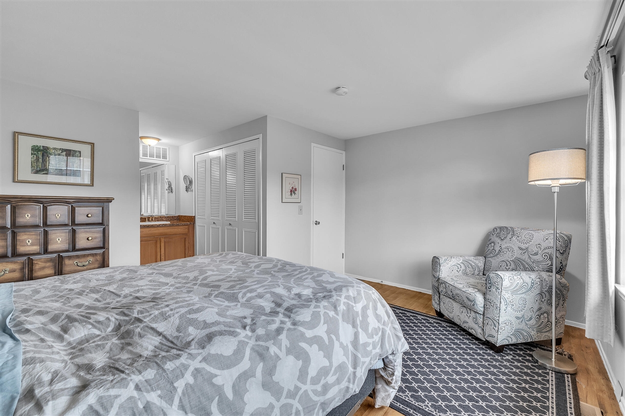 2784 Page Avenue, Ann Arbor, MI, 48104-6914