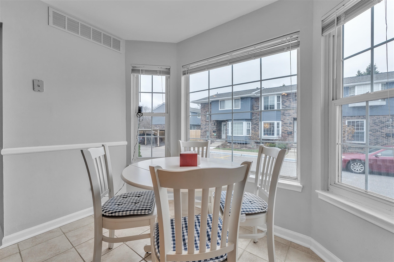 2784 Page Avenue, Ann Arbor, MI, 48104-6914