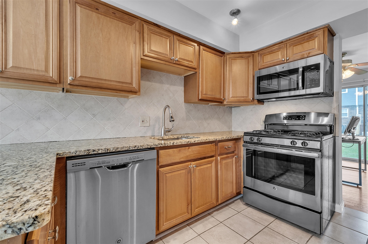 2784 Page Avenue, Ann Arbor, MI, 48104-6914