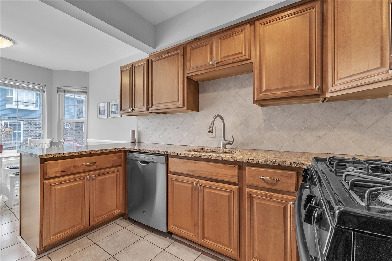 2784 Page Avenue, Ann Arbor, MI, 48104-6914