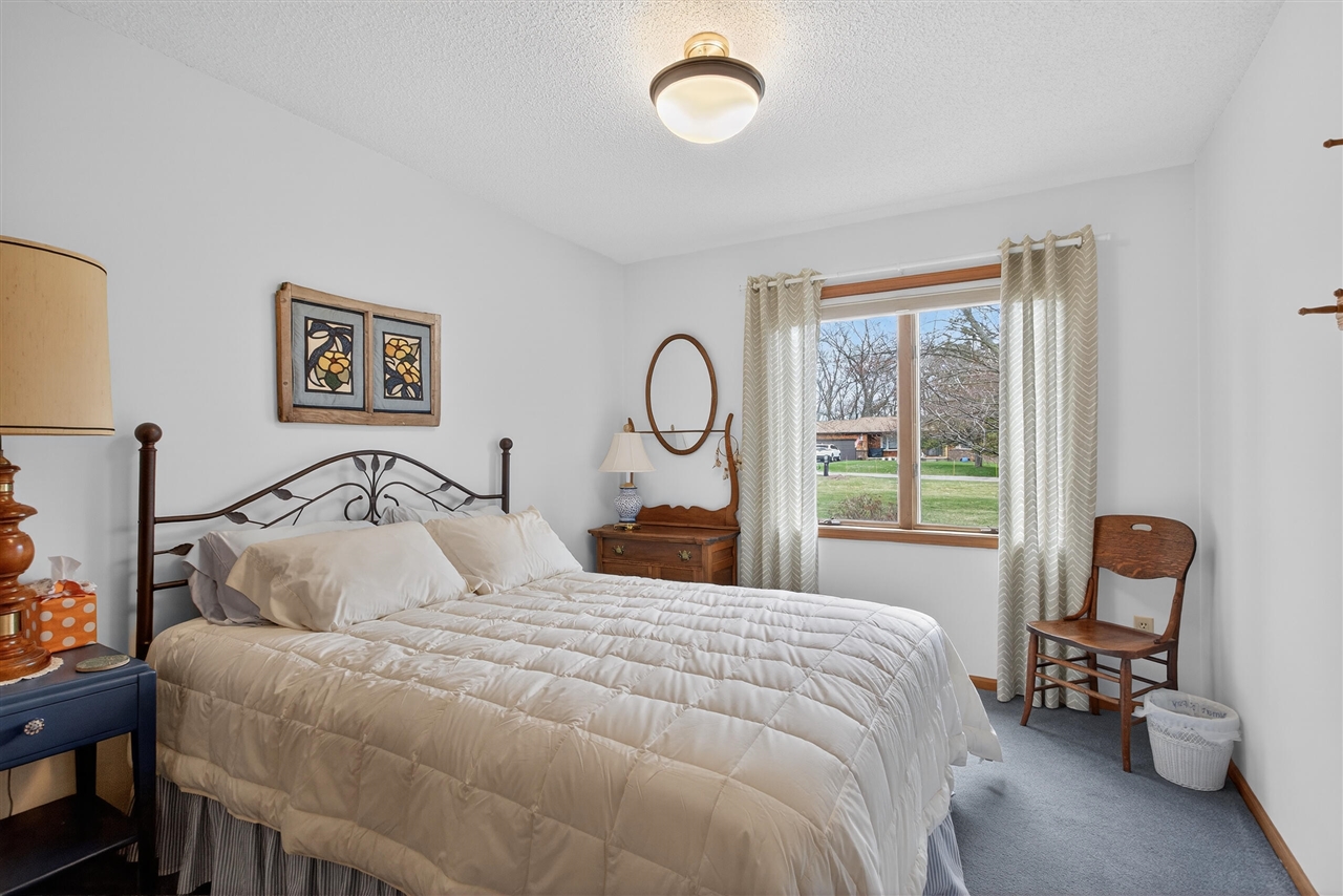 769 Bellflower, Brooklyn, MI, 49230-8902