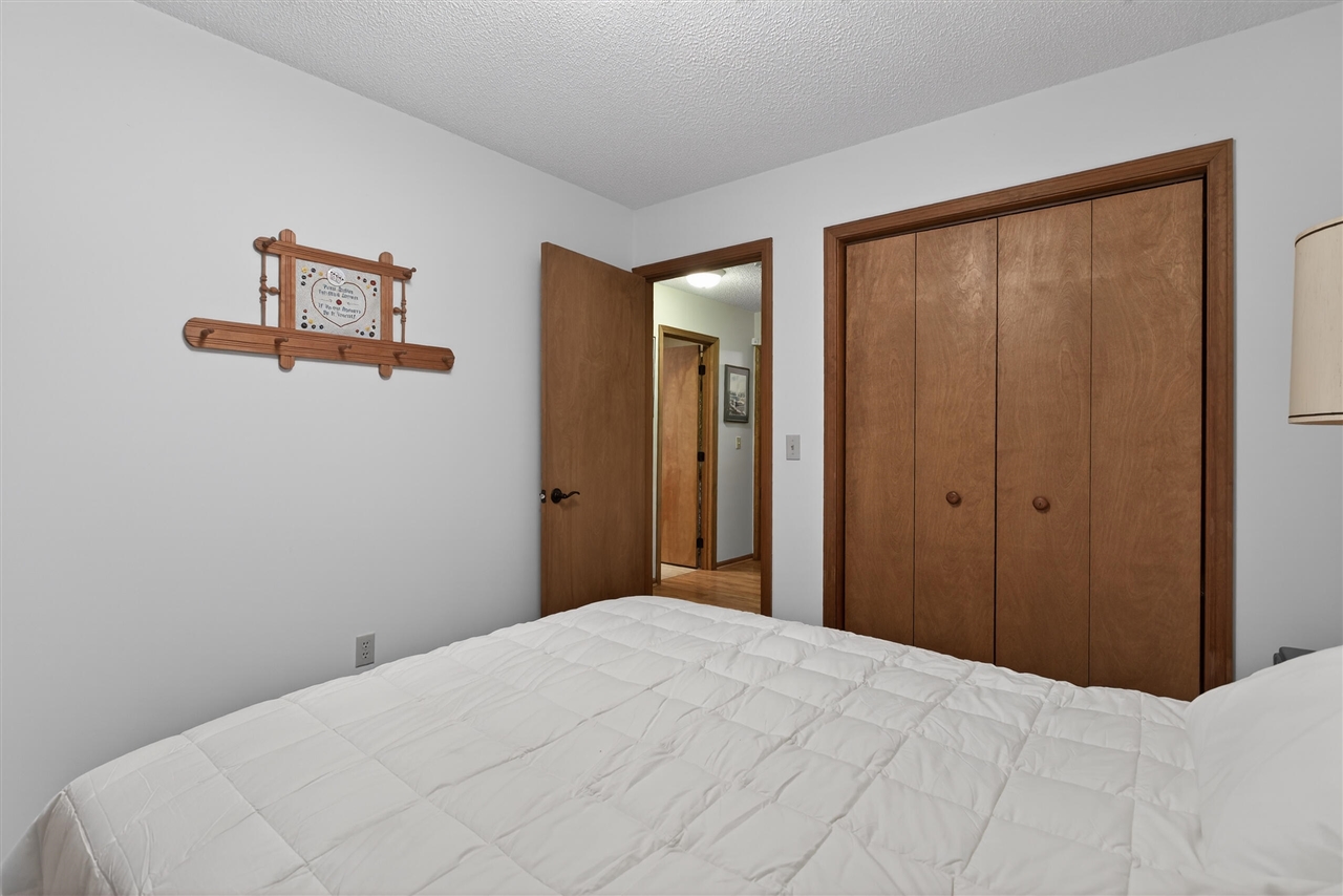 769 Bellflower, Brooklyn, MI, 49230-8902