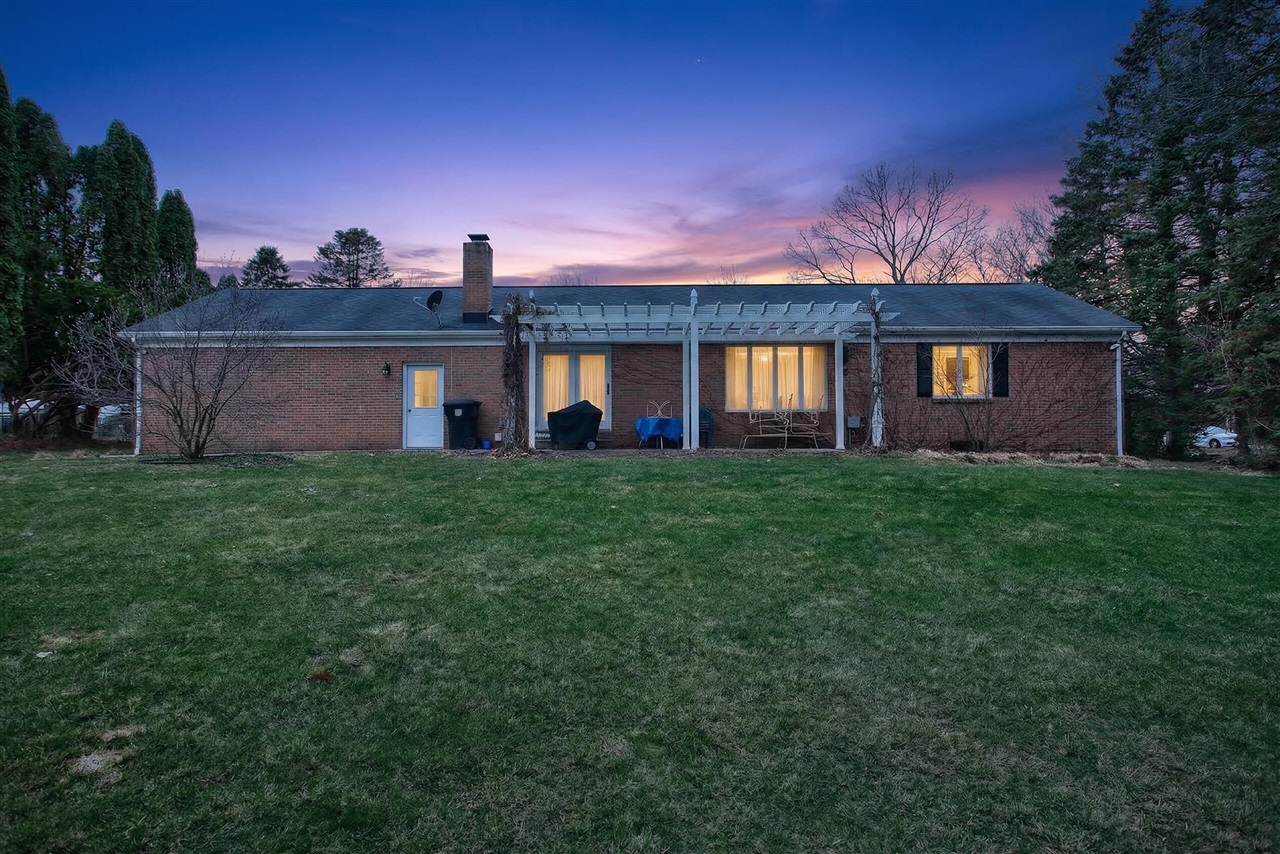 769 Bellflower, Brooklyn, MI, 49230-8902