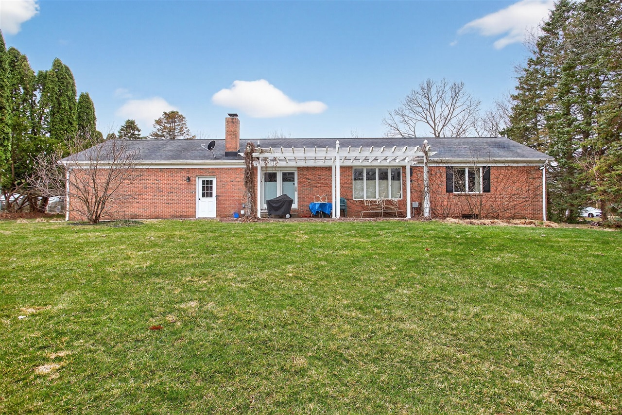 769 Bellflower, Brooklyn, MI, 49230-8902