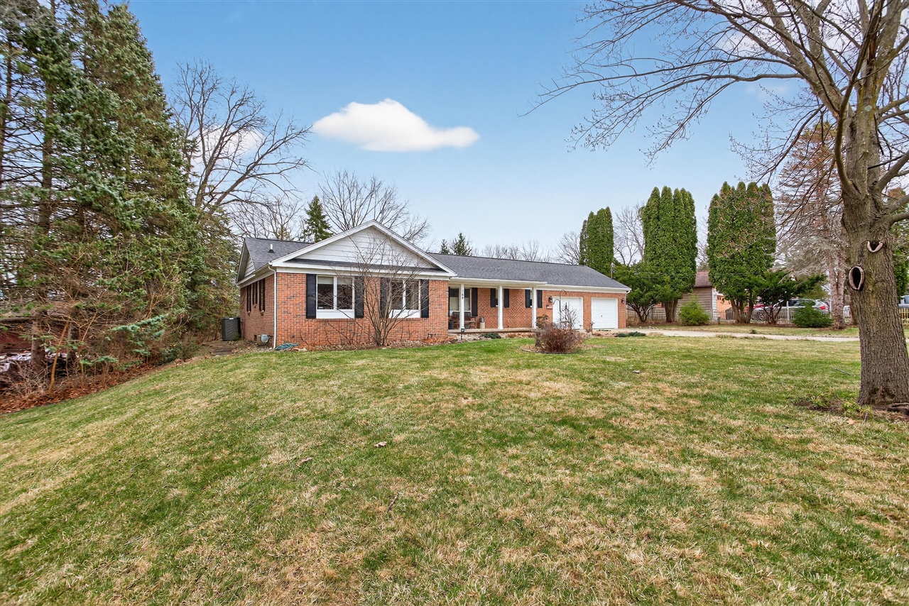 769 Bellflower, Brooklyn, MI, 49230-8902